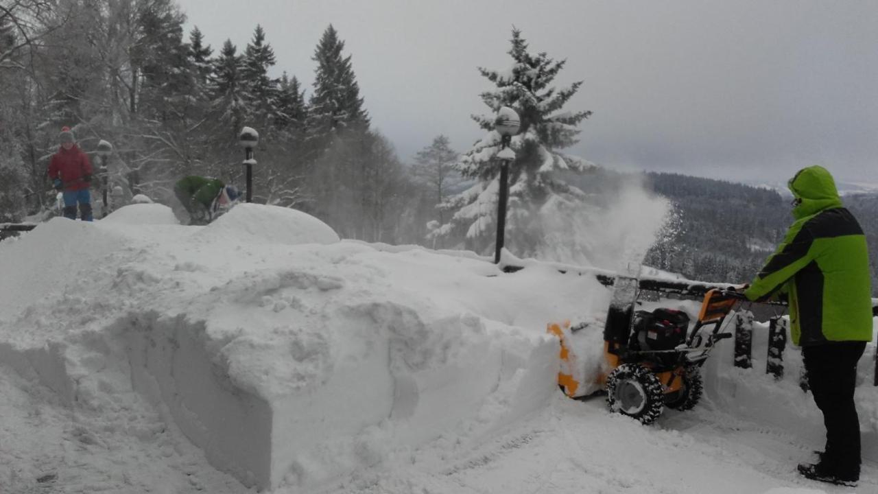 Penzion Pohlednicka Hotell Benecko Exteriör bild