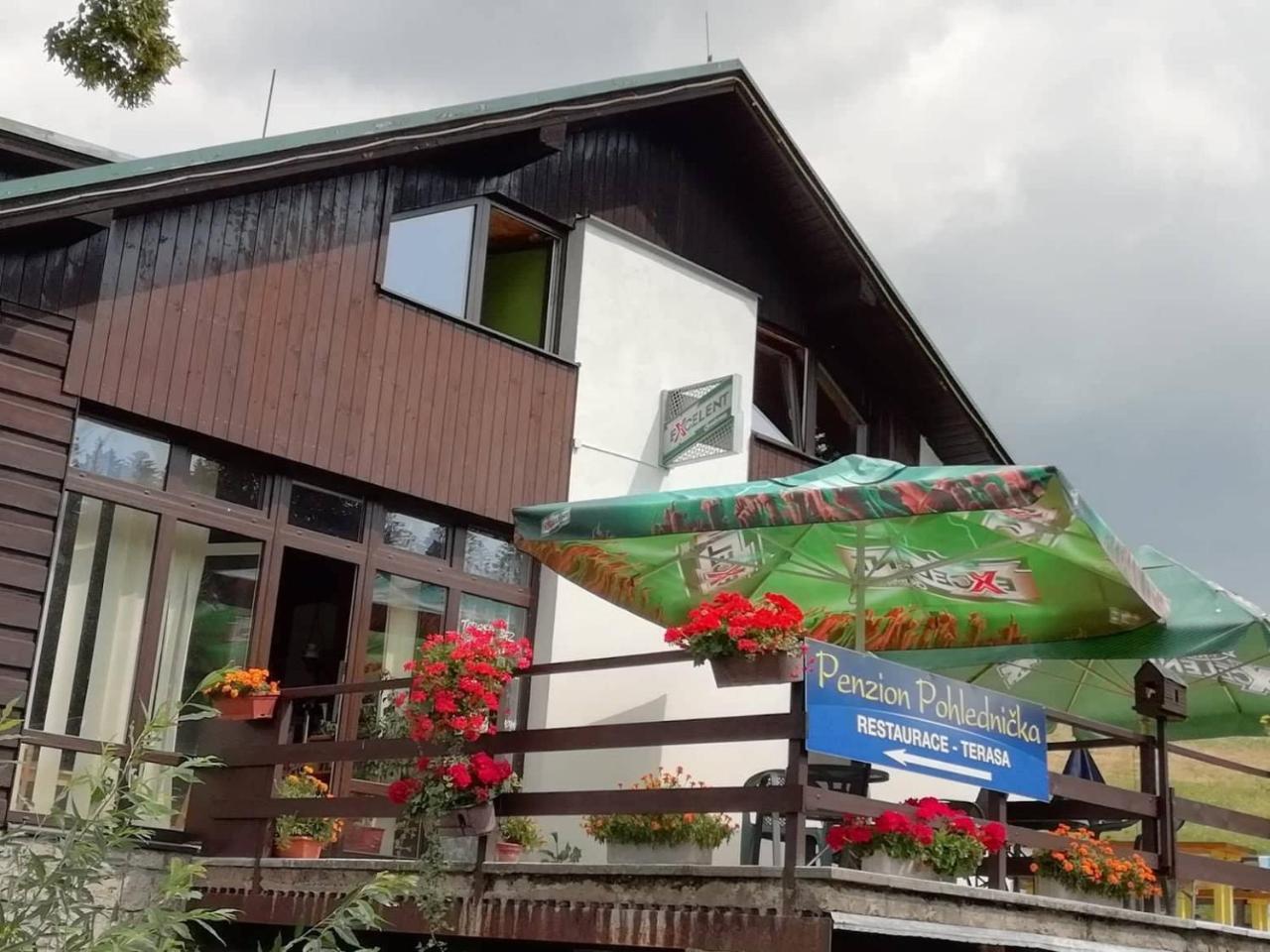 Penzion Pohlednicka Hotell Benecko Exteriör bild