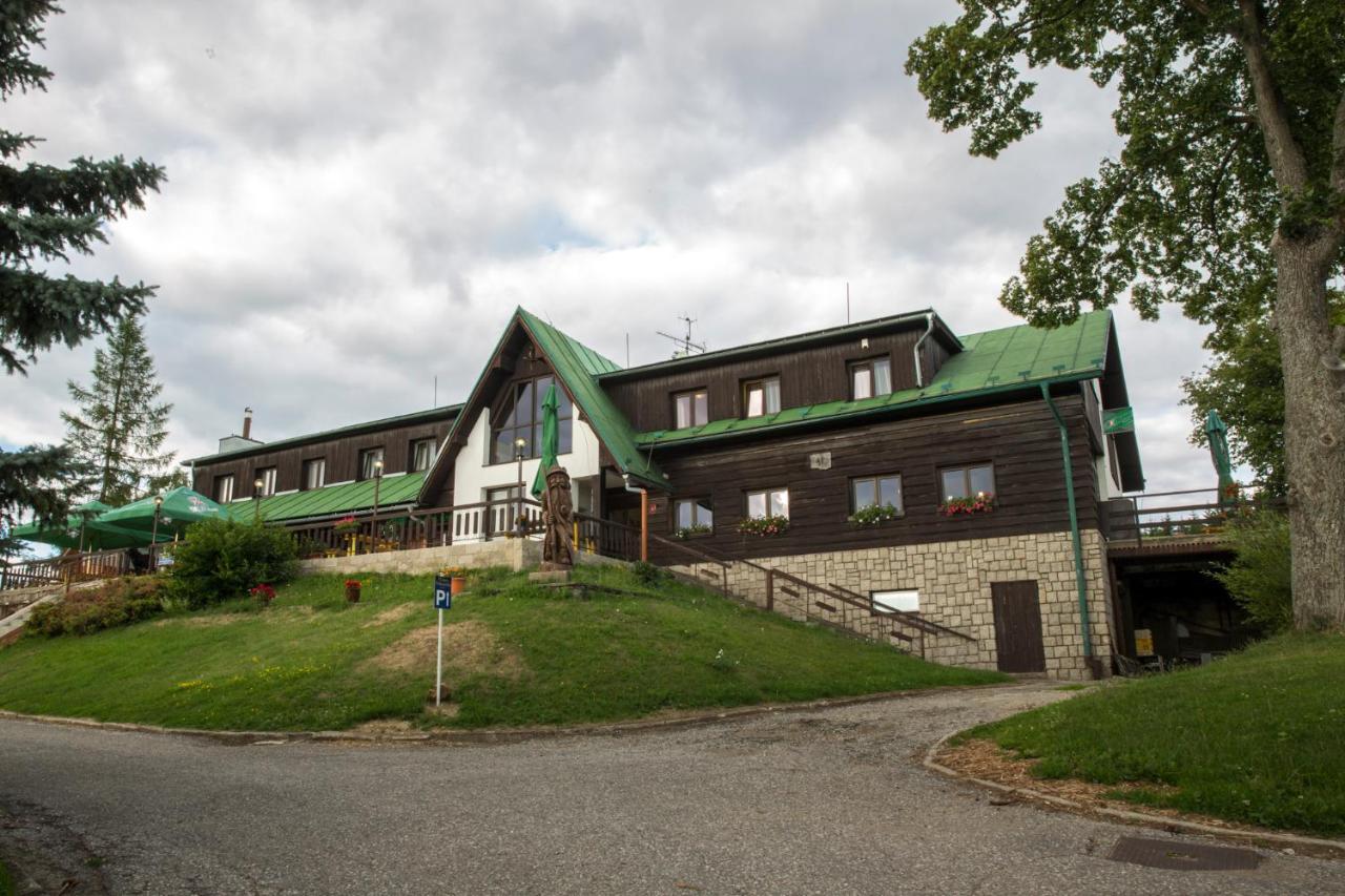Penzion Pohlednicka Hotell Benecko Exteriör bild